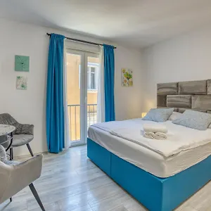 Arsenal 3* Zadar