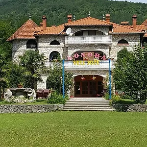 Gasthof Sara Buzet